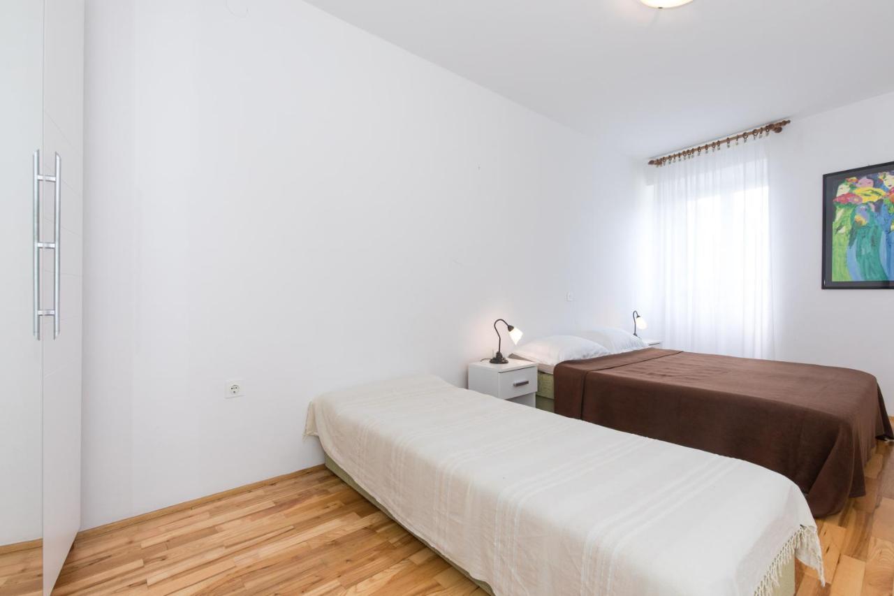 Apartments Darko Near The Sea บัชกา ภายนอก รูปภาพ