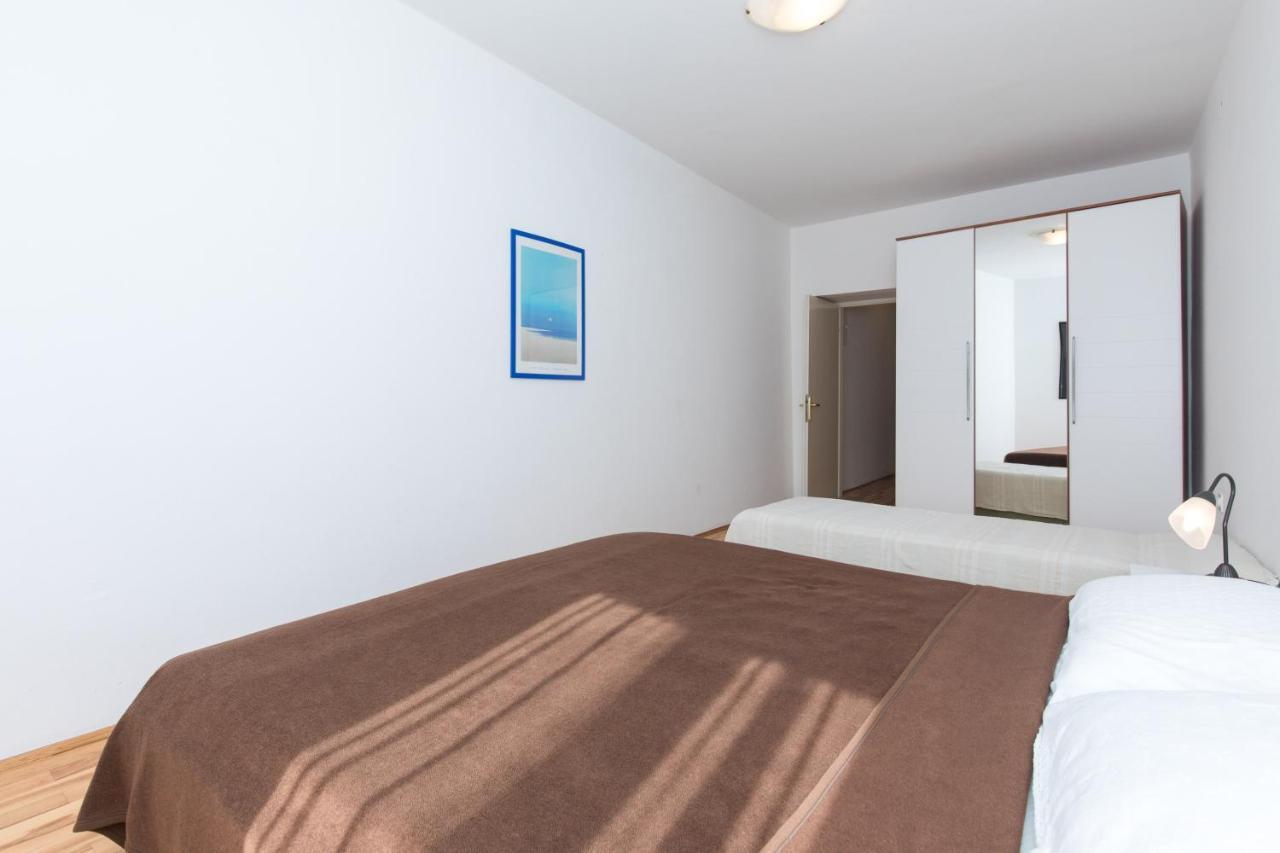 Apartments Darko Near The Sea บัชกา ภายนอก รูปภาพ