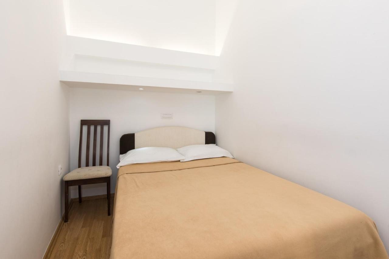 Apartments Darko Near The Sea บัชกา ภายนอก รูปภาพ